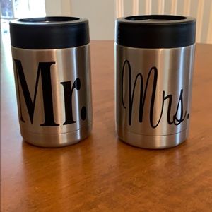 Matching yeti can coolers